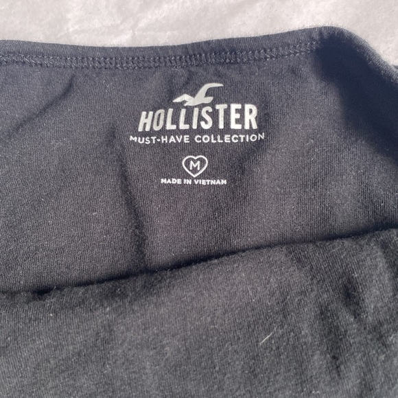 Tie around the neck black crop top - Picture 2 of 2